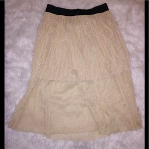 Woman’s Gold Sparkle Midi Skirt LARGE